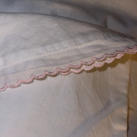 Fancy threads white lines rose embroidery pink piping Daygown. Heirloom 0-3 Mo. - Picture 3 of 7